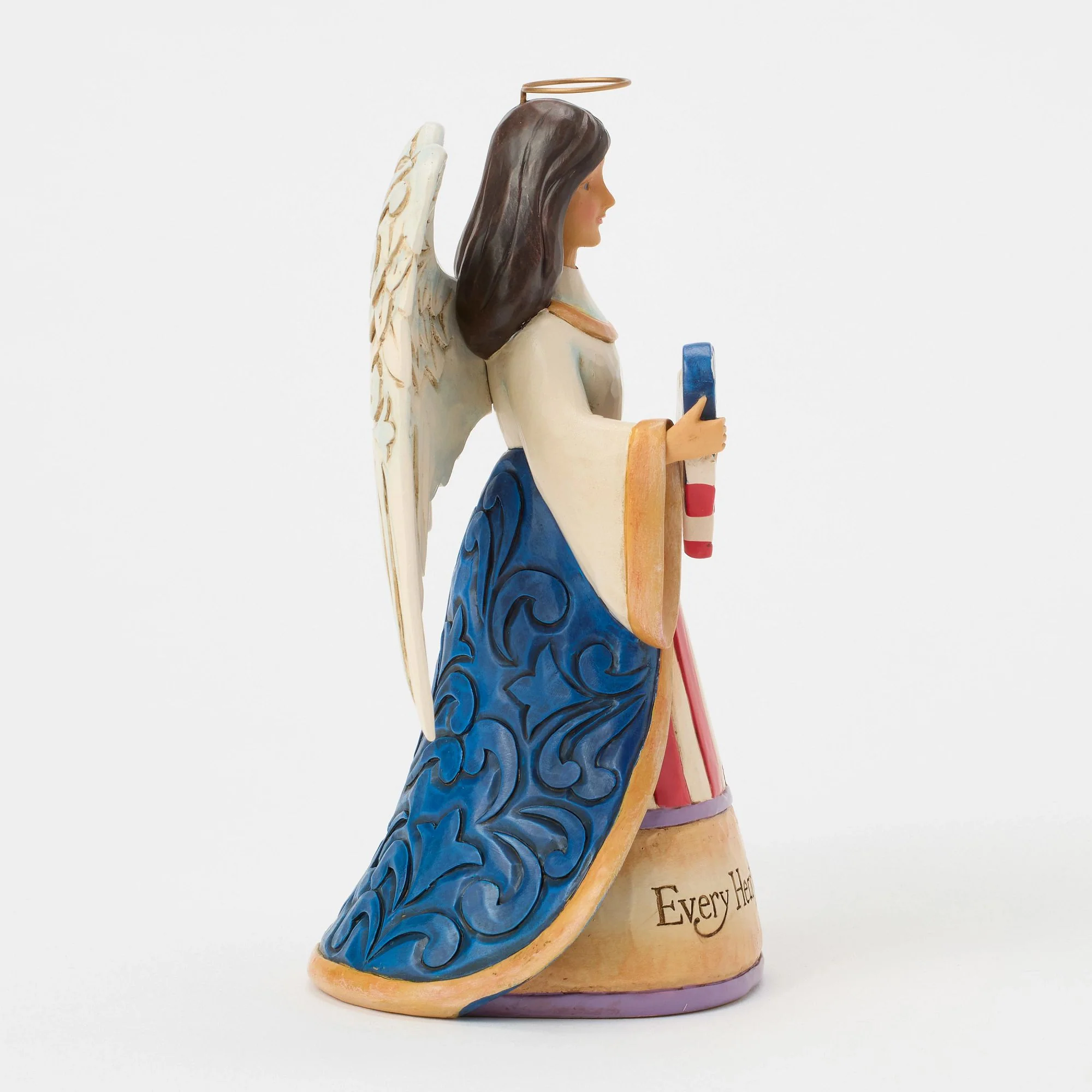 Patriotic Angel with Heart Fig - Image 5