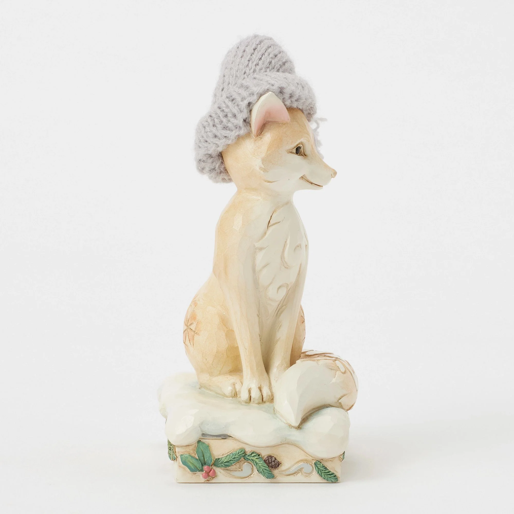 Wdlnd Fox with Knit Hat Fig - Image 5